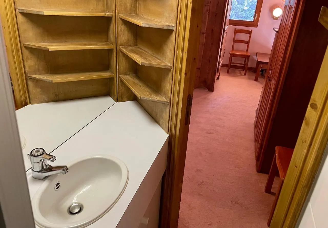 Le Capricorne Olympie 3 Apartment Les Allues 0*,  France