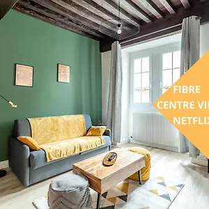 Appartement Hypercentre - Elégance&calme - Proche Commerces, Bourg-en-Bresse